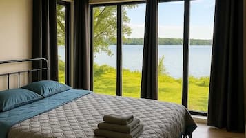 3 habitaciones y ropa de cama