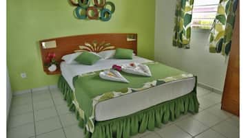 1 chambre, fer et planche à repasser, Wi-Fi, literie fournie