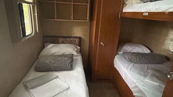 2 chambres, Wi-Fi, draps fournis