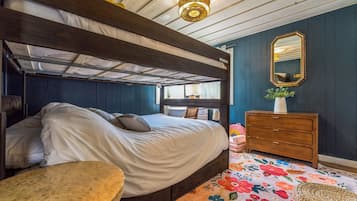 3 chambres, fer et planche à repasser, accès au Wi-Fi (inclus)