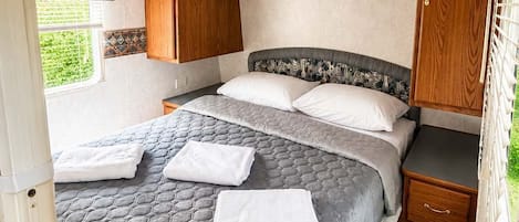 2 bedrooms, bed sheets