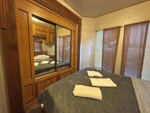 2 habitaciones, wifi y ropa de cama 