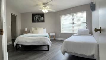 1 bedroom, iron/ironing board, free WiFi, bed sheets