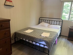 2 chambres, draps fournis