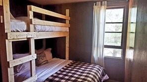 2 chambres, draps fournis