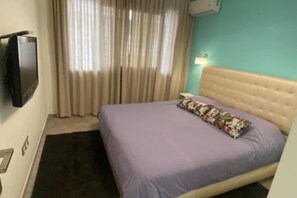 2 室のベッドルーム、アイロン / アイロン台、WiFi、ベッドシーツ