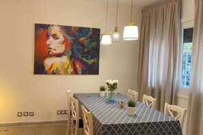 Dining - Modern apartment ideally located - haut agdal (Rabat)