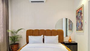 1 bedroom, iron/ironing board, WiFi, bed sheets