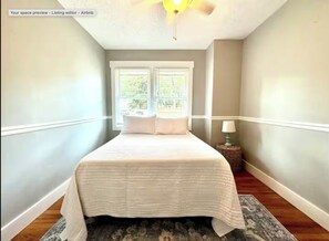 3 bedrooms, iron/ironing board, free WiFi