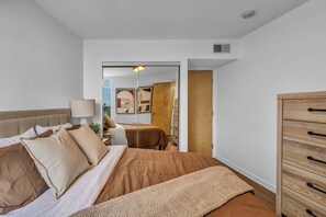 2 Schlafzimmer, Bügeleisen/Bügelbrett, WLAN, Bettwäsche
