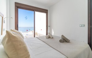 4 slaapkamers, reisbedje, gratis wifi
