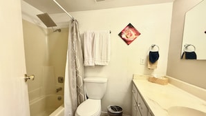 Unclassified image, 2 of 12, button