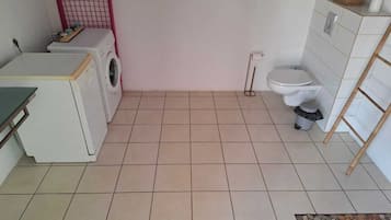 Towels, toilet paper