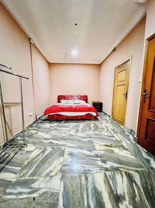 1 bedroom, Internet, bed sheets