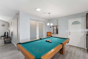 Spielezimmer