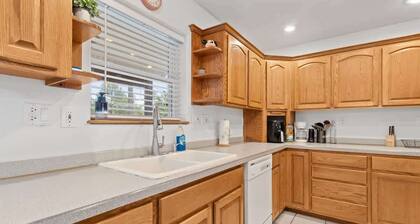 Spacious 4-BR Home | Near Fool Hollow Lake | AZ