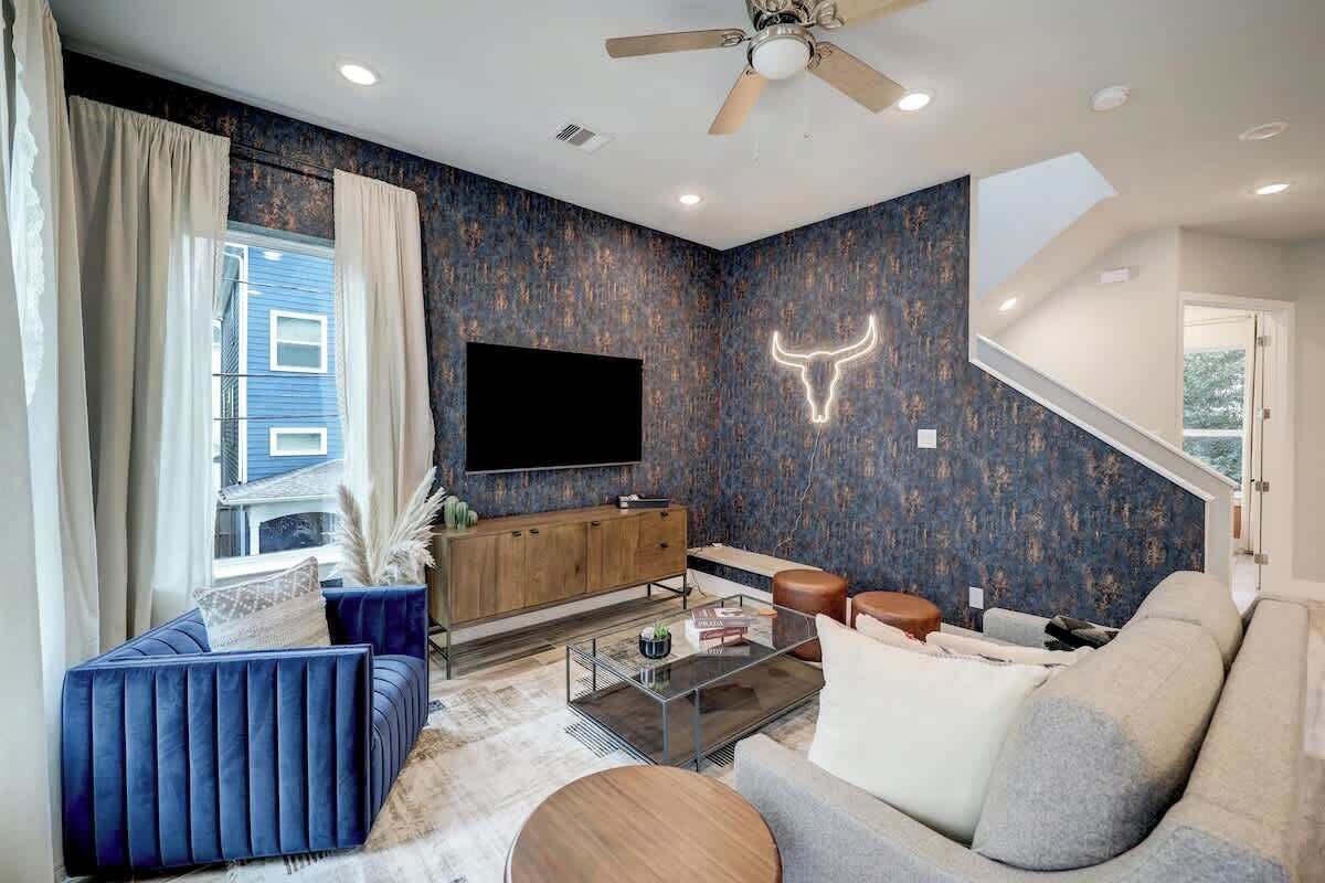 Télévision, espaces bureaux