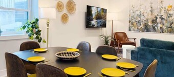 1500 ft² Space | 2 Bed 2 Bath | Large Kitchen