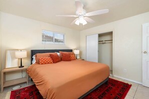 4 bedrooms, WiFi, bed sheets