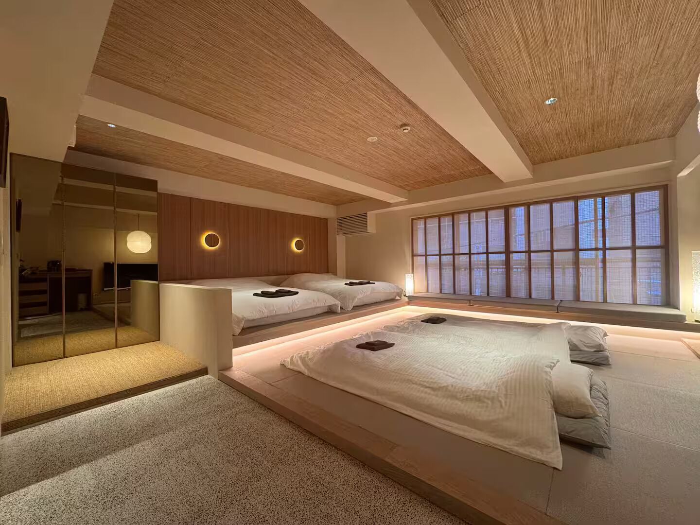 1 quarto, escrivaninha, Wi-Fi de cortesia, roupa de cama