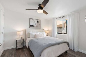 5 bedrooms, WiFi, bed sheets