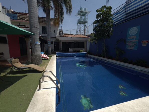 Utomhuspool