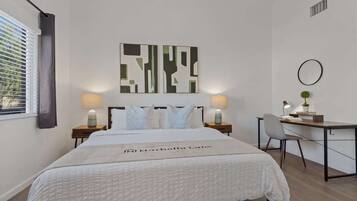 4 bedrooms, WiFi, bed sheets