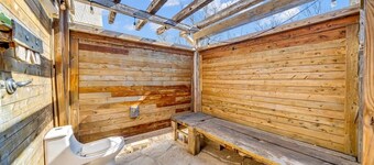 Warm Wooden Vibe 2BR Home | Grill | Outdoor Dining