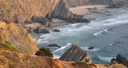 Seaside guesthouse on Carvalhal beach