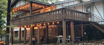 3-bedroom Eufaula cove cabin with lake view and lake access