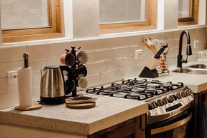 Oven, stovetop