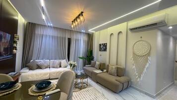 Smart TV, video library