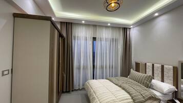 2 bedrooms, iron/ironing board, WiFi (free), bed sheets