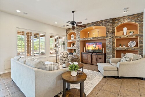 Sonoran Getaway in Goodyear: Amazing Pool, Spacious Backyard, near Golf & Hiking