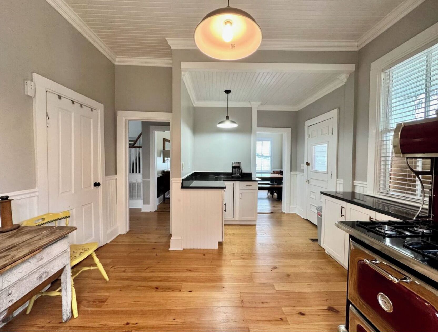 Mikroaaltouuni, uuni, liesi