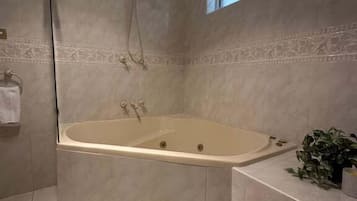 Toallas, jabón, shampoo