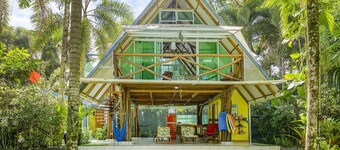 Casa Kona Kai, Private Beachfront Pavones Paradise