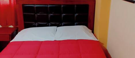 1 habitación, wifi y ropa de cama