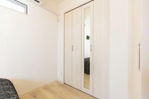 Soundproofing - Tengacyaya Ra Hotel (Osaka)