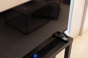 Soundproofing - Tengacyaya Ra Hotel (Osaka)