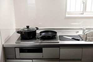 Unclassified image, 4 of 5, button - Tengacyaya Ra Hotel (Osaka)