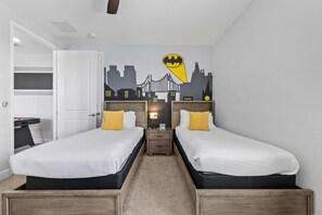 6 bedrooms, iron/ironing board, WiFi, bed sheets