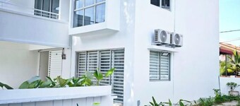 Cosy Batu Kawan Home 12 Pax ~5 mins to IKEA~ Entire Home ~4 Bedrooms~