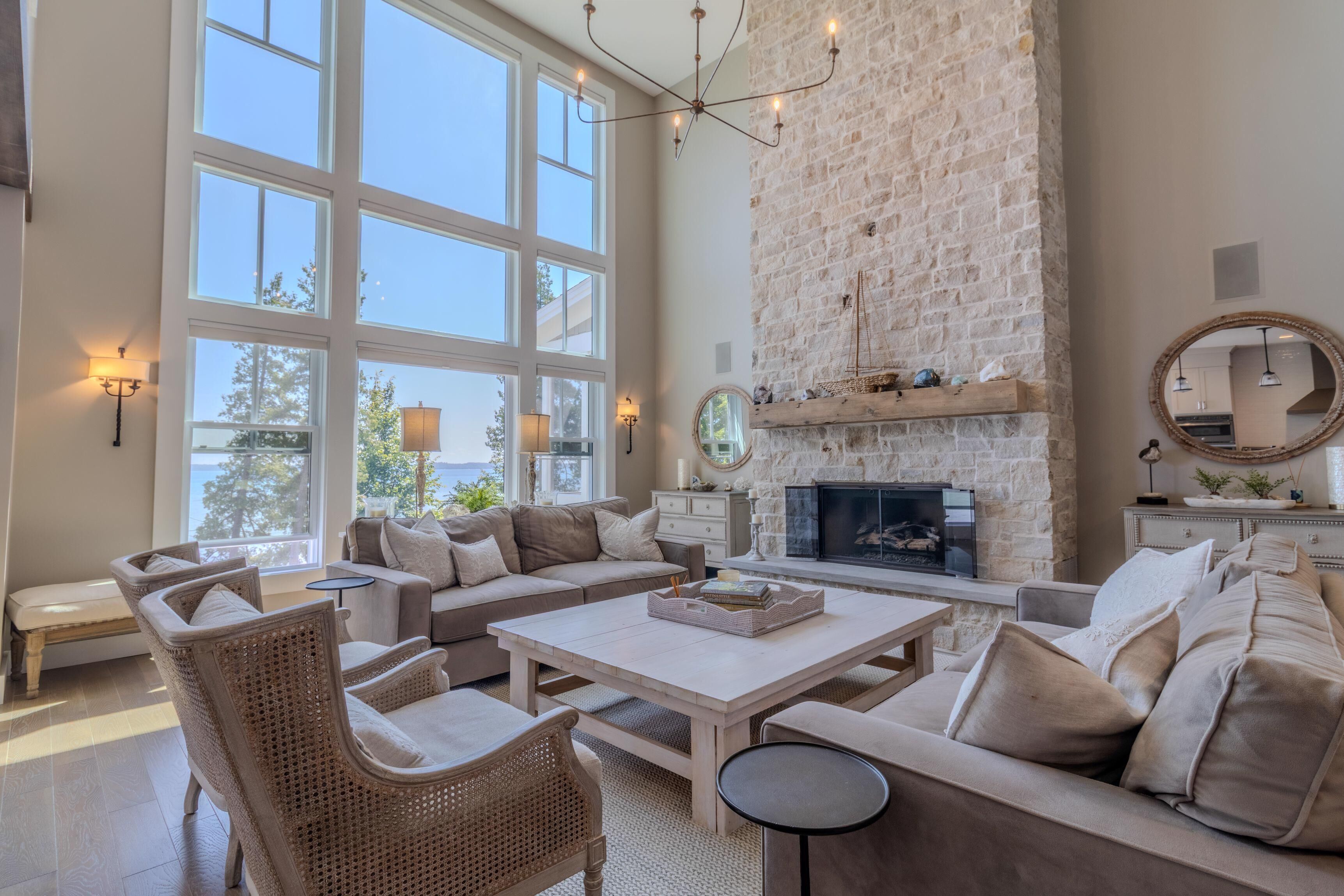 Fernseher, Stereoanlage