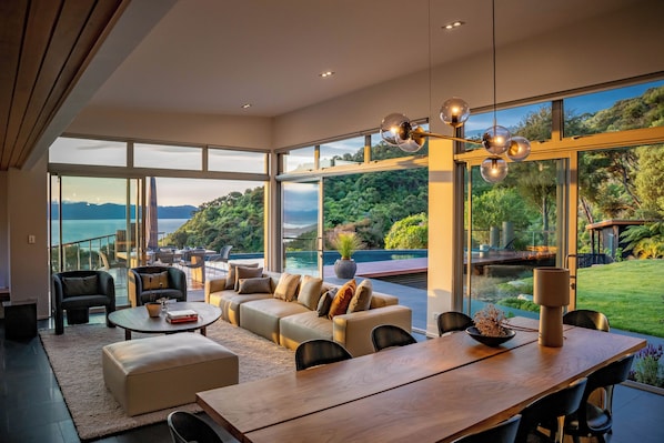 Luxury Villa, Sea View | Living area