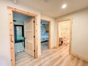 4 Schlafzimmer, Schreibtisch, kostenloses WLAN, Bettwäsche