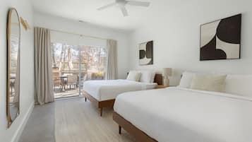 6 dormitoris, planxa i posts de planxar i un bressol de viatge