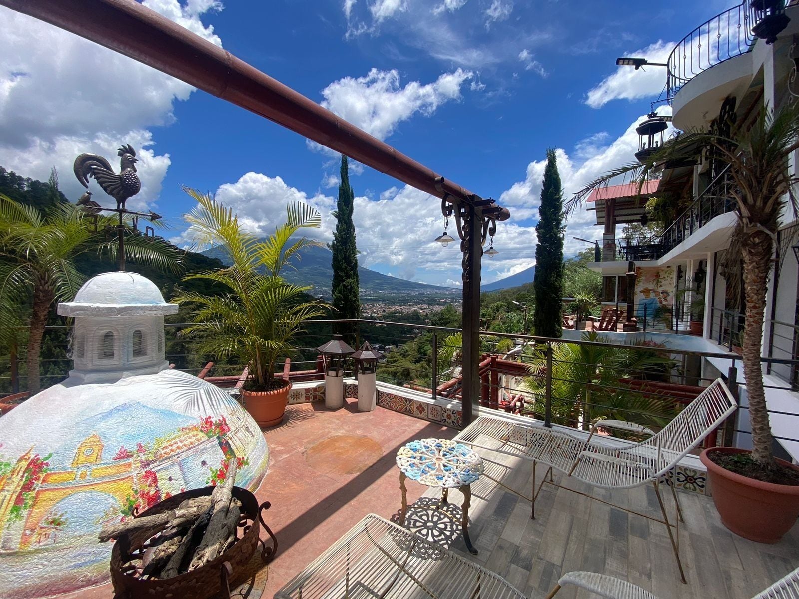 Chambre Simple Confort, vue vallée | Coin séjour | TV connectée de 40 pouces avec chaînes par câble, Netflix, Hulu