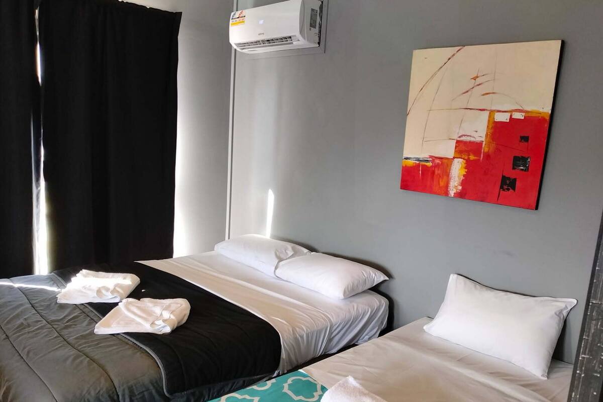 Family Twin Room | Free WiFi