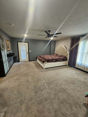 1 makuuhuone, silitysrauta/-lauta, Wi-Fi, vuodevaatteet